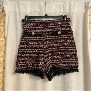 NWT Zara Boucle High Waisted Shorts (runs small)